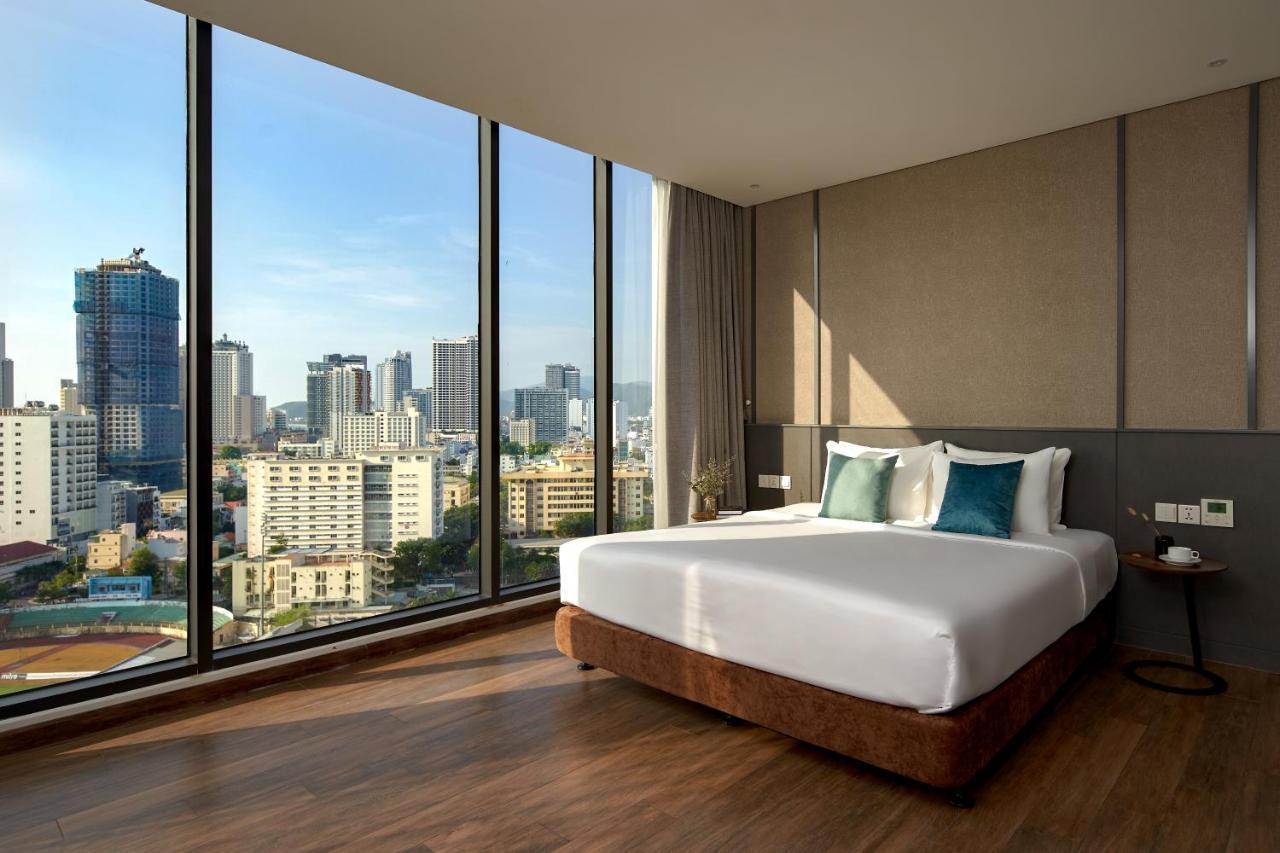 Em Oi Boutique Hotel Nha Trang Exterior foto