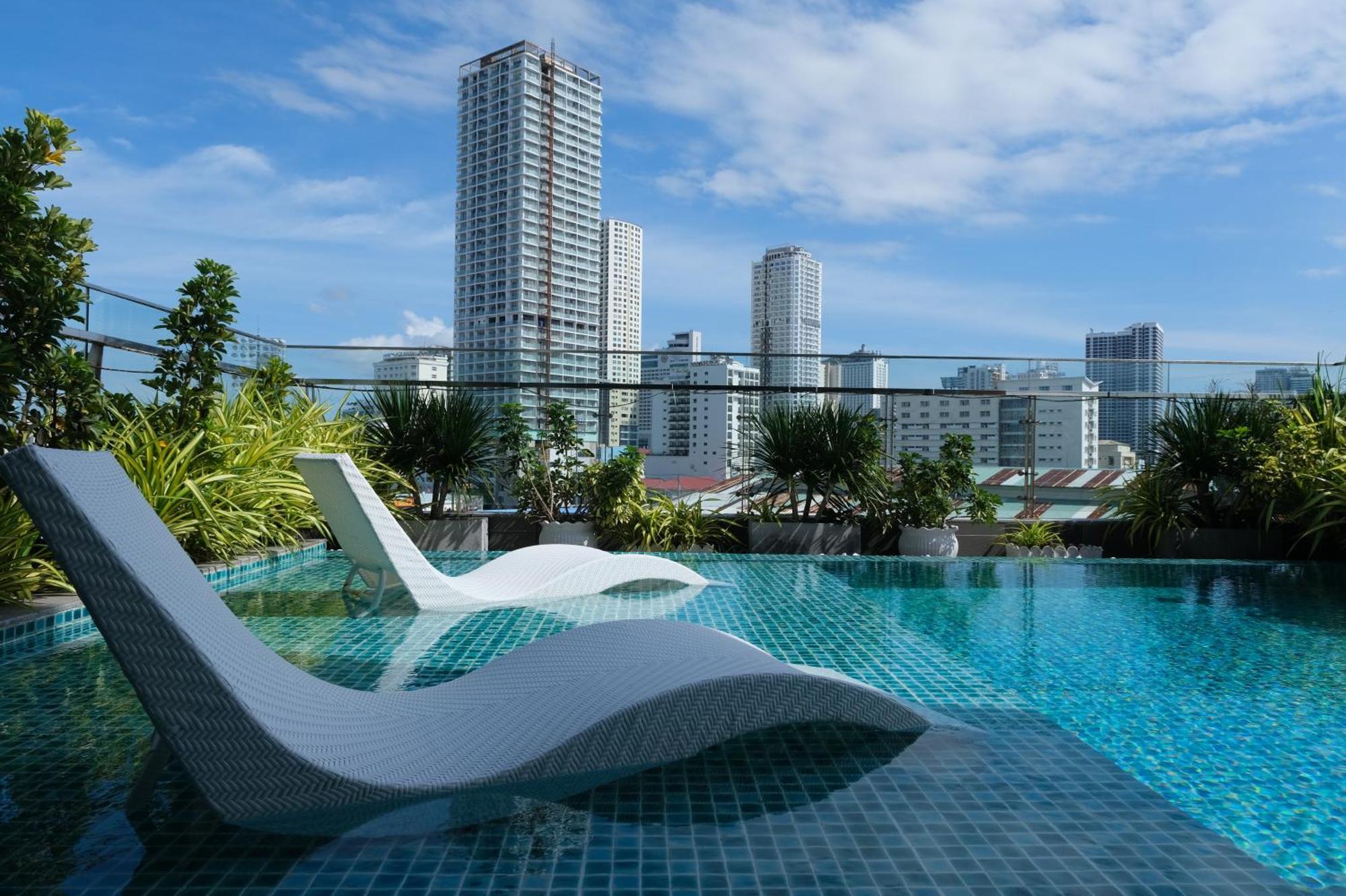 Em Oi Boutique Hotel Nha Trang Exterior foto
