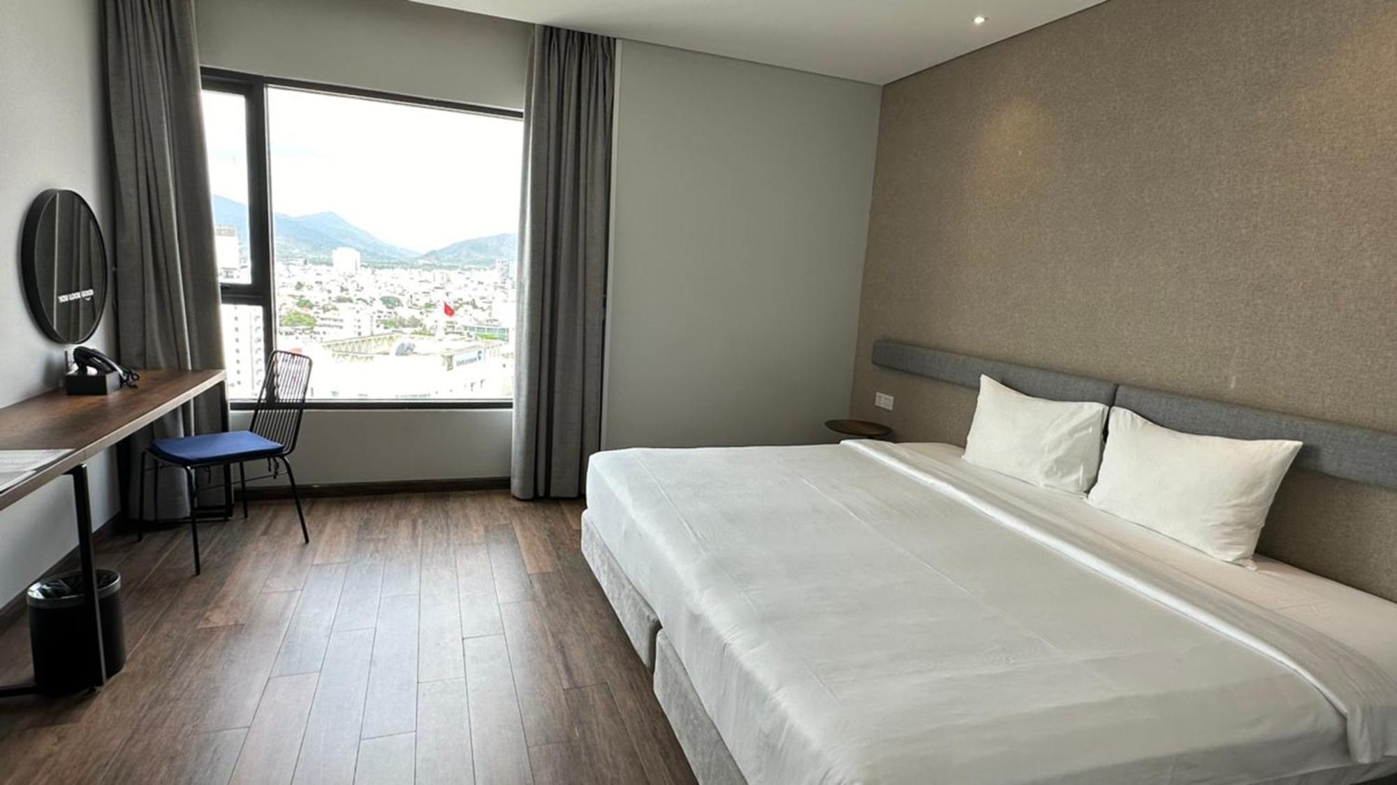 Em Oi Boutique Hotel Nha Trang Exterior foto